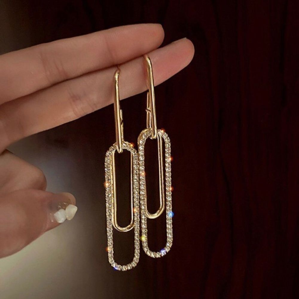 🌼 NEW sparkling crystal & gold drop dangle paper clip earrings 🌼